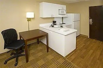 Extended Stay America Suites - Charlotte - University Place Hotel
