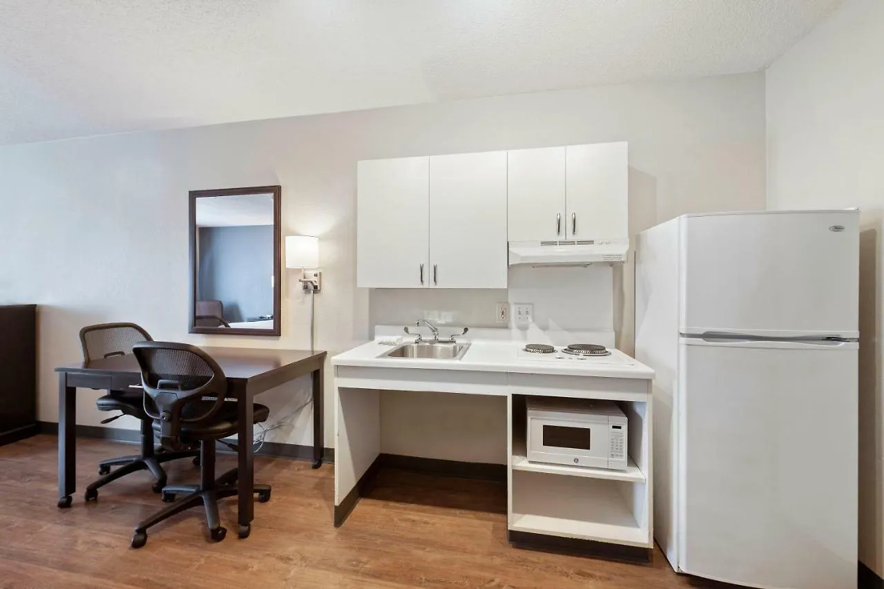 Extended Stay America Suites - Charlotte - University Place Hotel
